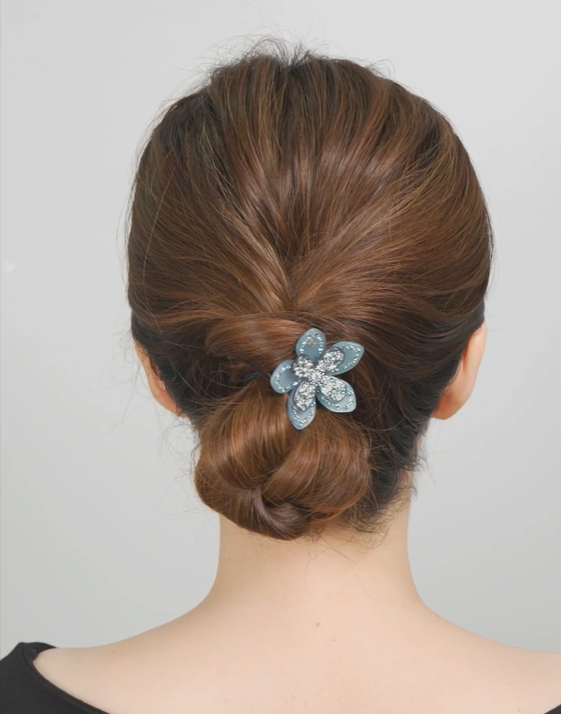 The Botanical Chignon