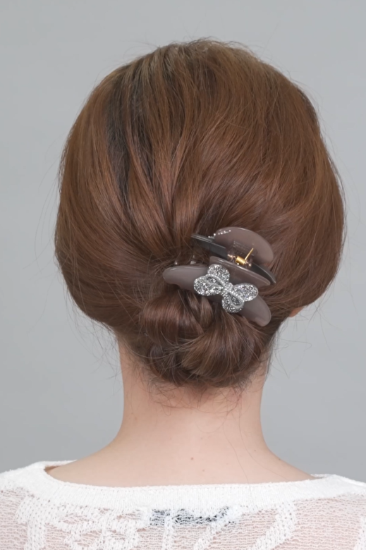 The Rosebud Low Bun