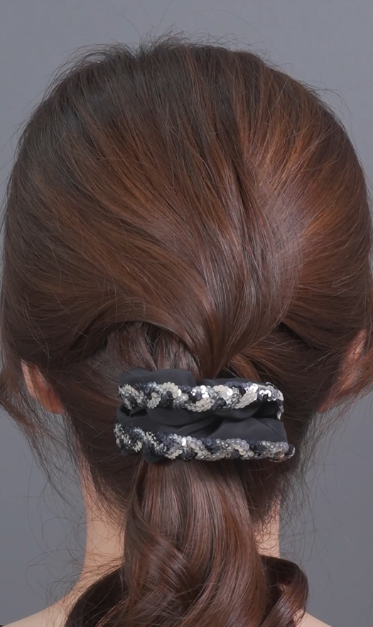 The Midnight Low Ponytail
